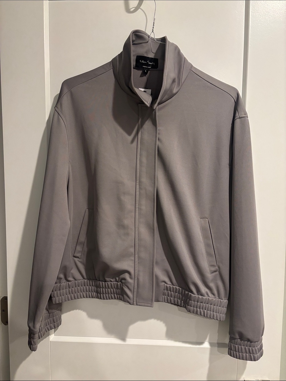 NEW Eden Society Women’s Full Zip Bomber Jacket Large